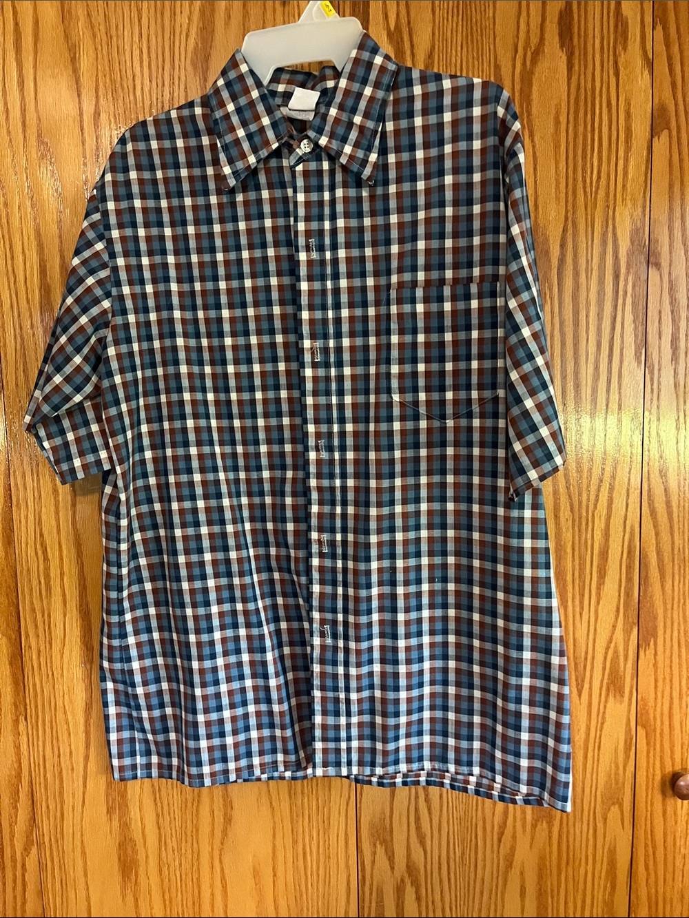 Jantzen Plaid Short-Sleeve Button-Down Shirt in Blue and Brown